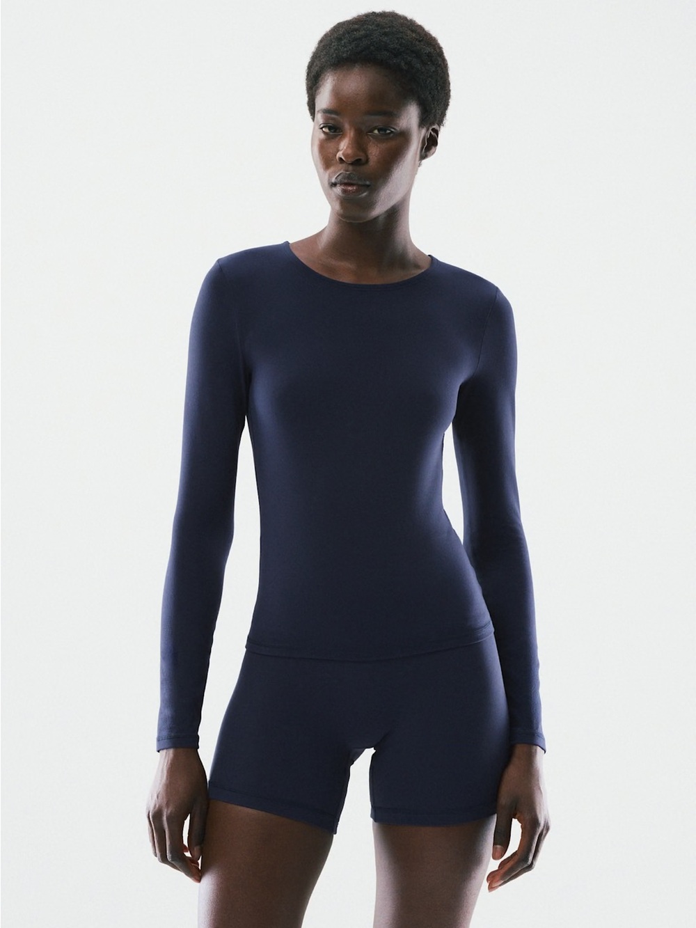 NWT - Aritzia Golden BUTTER New Essential Longsleeve - Admiral - Small